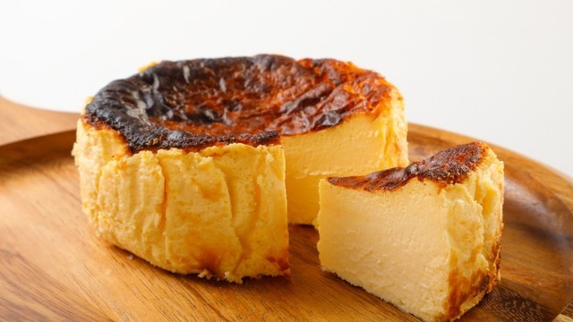 松国オリジナルケーキ